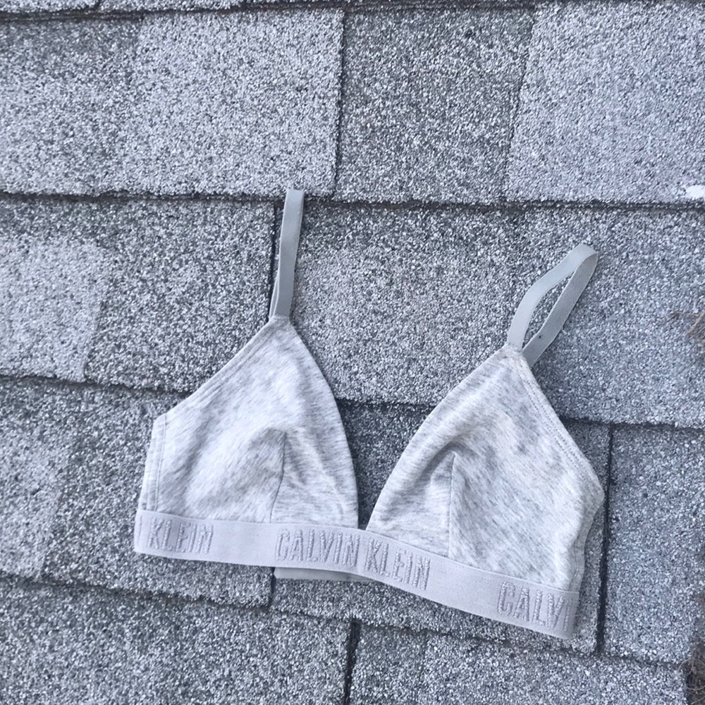 grey calvin klein triangle bra size small